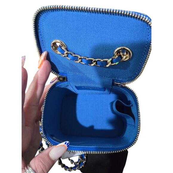 Chanel Raffia Mini Vanity Case Jute Blue & Beige (15019) - Picture 3 of 12